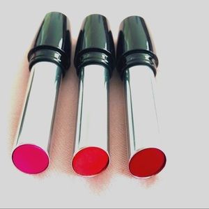 3 Avon Ultra Color Indulgence Lip Colors Poppy Pink, Peach Petunia, Red Tulip